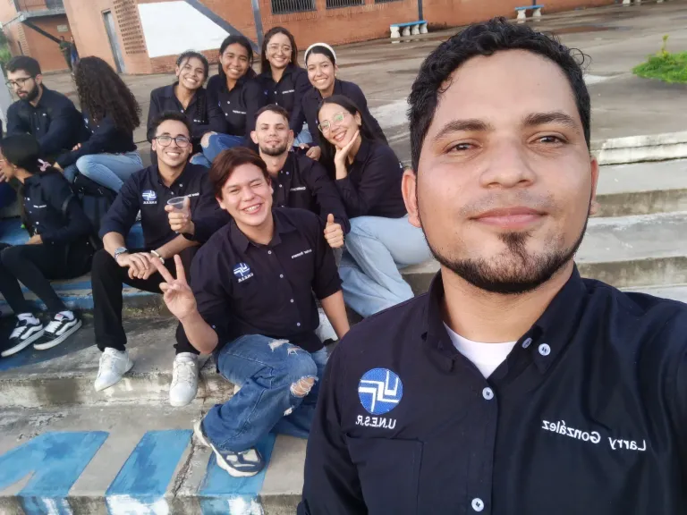 lA6Iq4vZUEHbBcWd_1000567161.webp