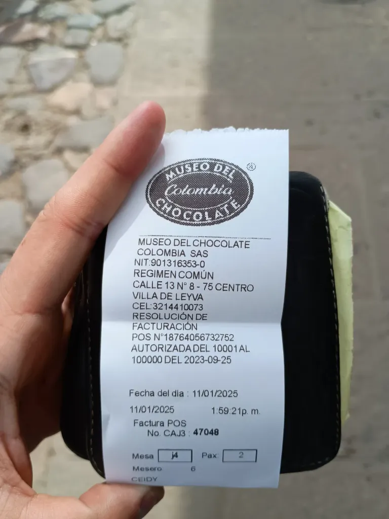 M6tOVydQiotRRjCZ_1000130022.webp