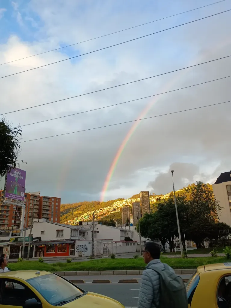 XRbOiX49phHSNZVN_1000167547.webp