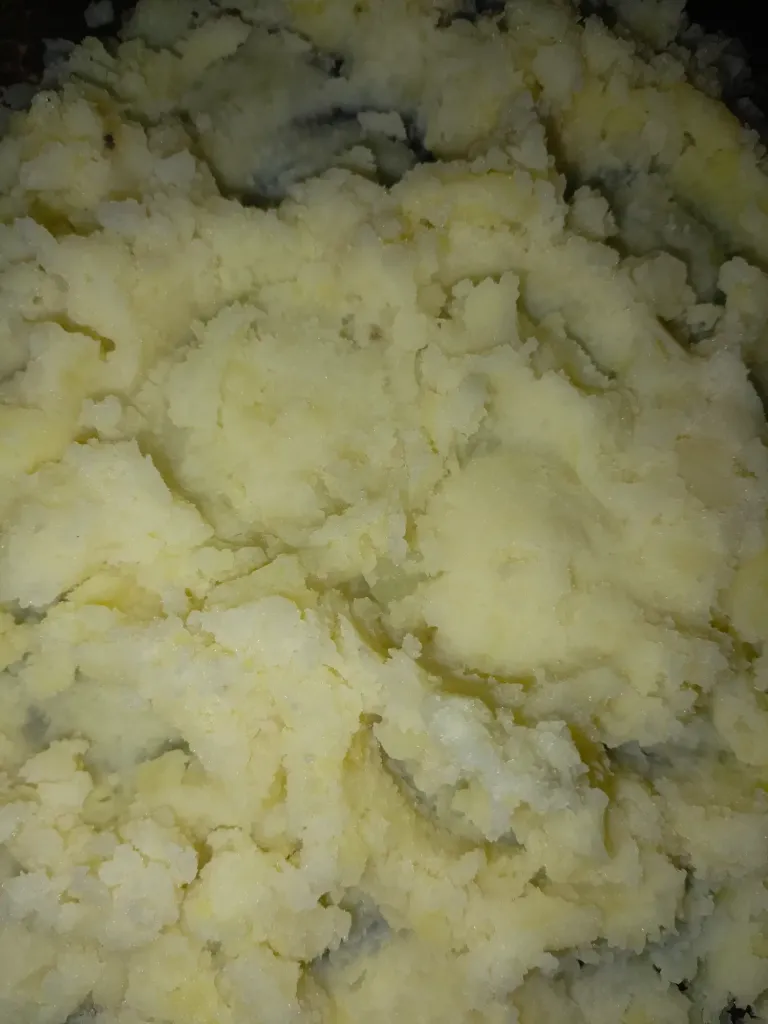 QRxNoaJCFwJbE0ds_1000374253.webp
