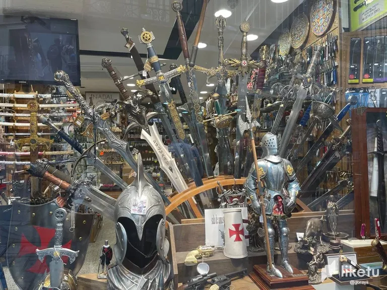 clhfdlmt900oh37sz2pytg0pg_photo_5_2023-05-08_23-32-27.webp