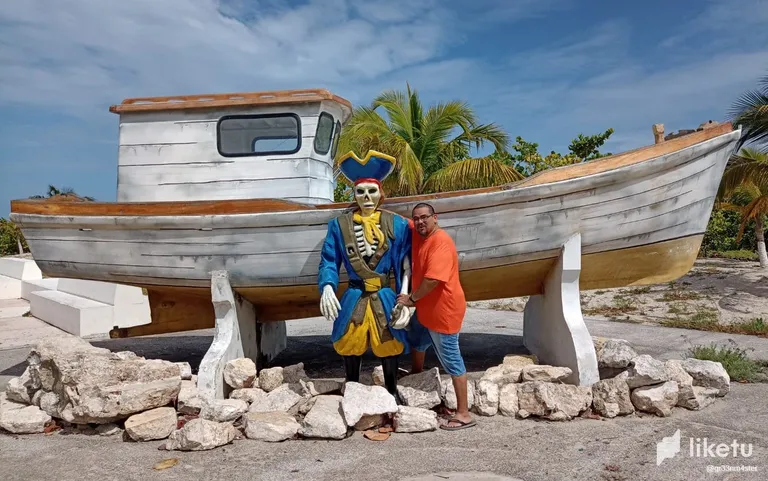 cljnsmza001li0iszdhwqgbxx_malecon_pirata.webp
