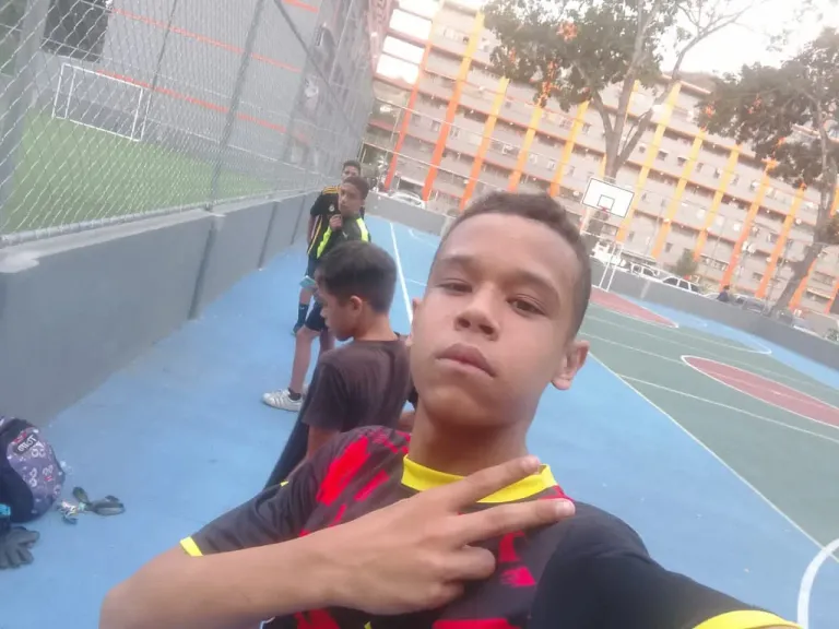 0oTJuQeFf1m4U9Ob_1000360620.webp