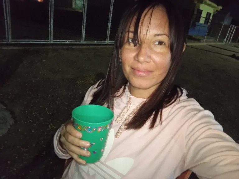 4TtX5tAOc4SpdovD_1000313891.webp