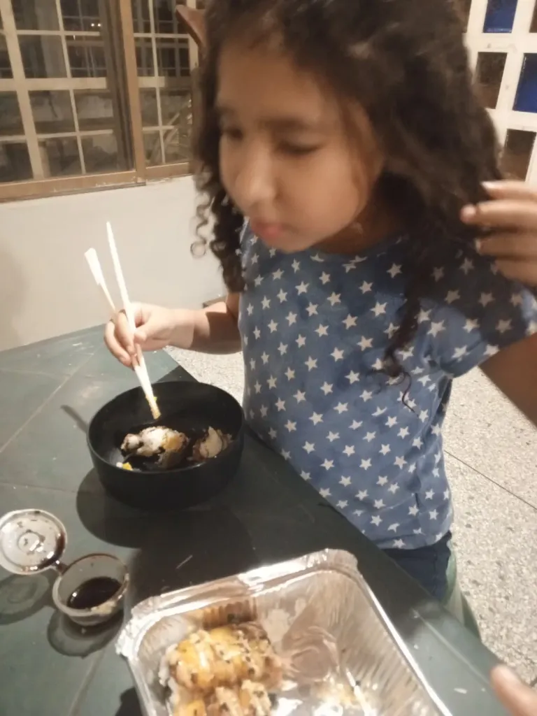 9EohJzYUG1J1n7hK_1000394025.webp