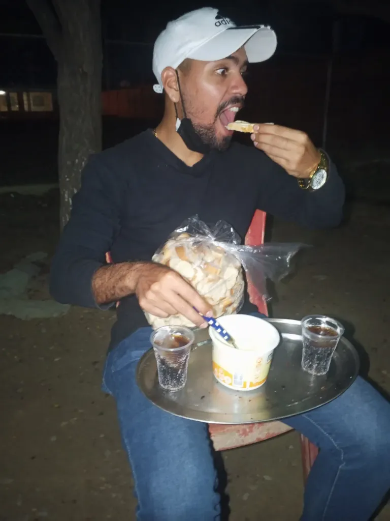 eoBVb4iaSKLzd8Ar_1000484951.webp