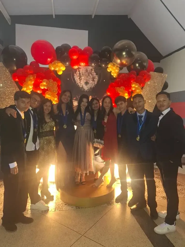g2BXpqTeerHJUgKw_1000504320.webp