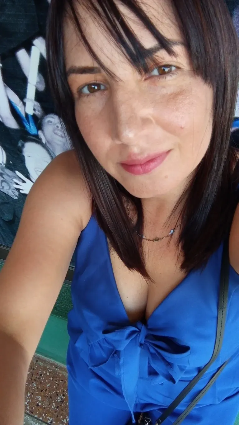 spXkUmqCmkjxwqlc_1000266671.webp