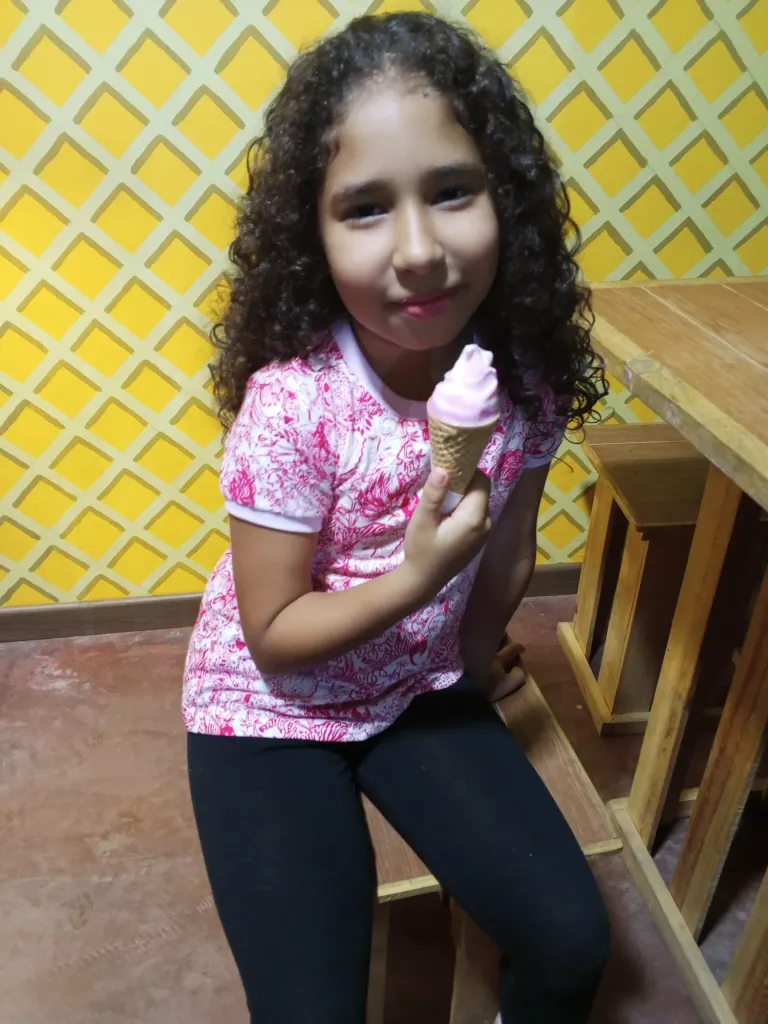 yUfpSBe4kwLWRNeX_1000212991.webp