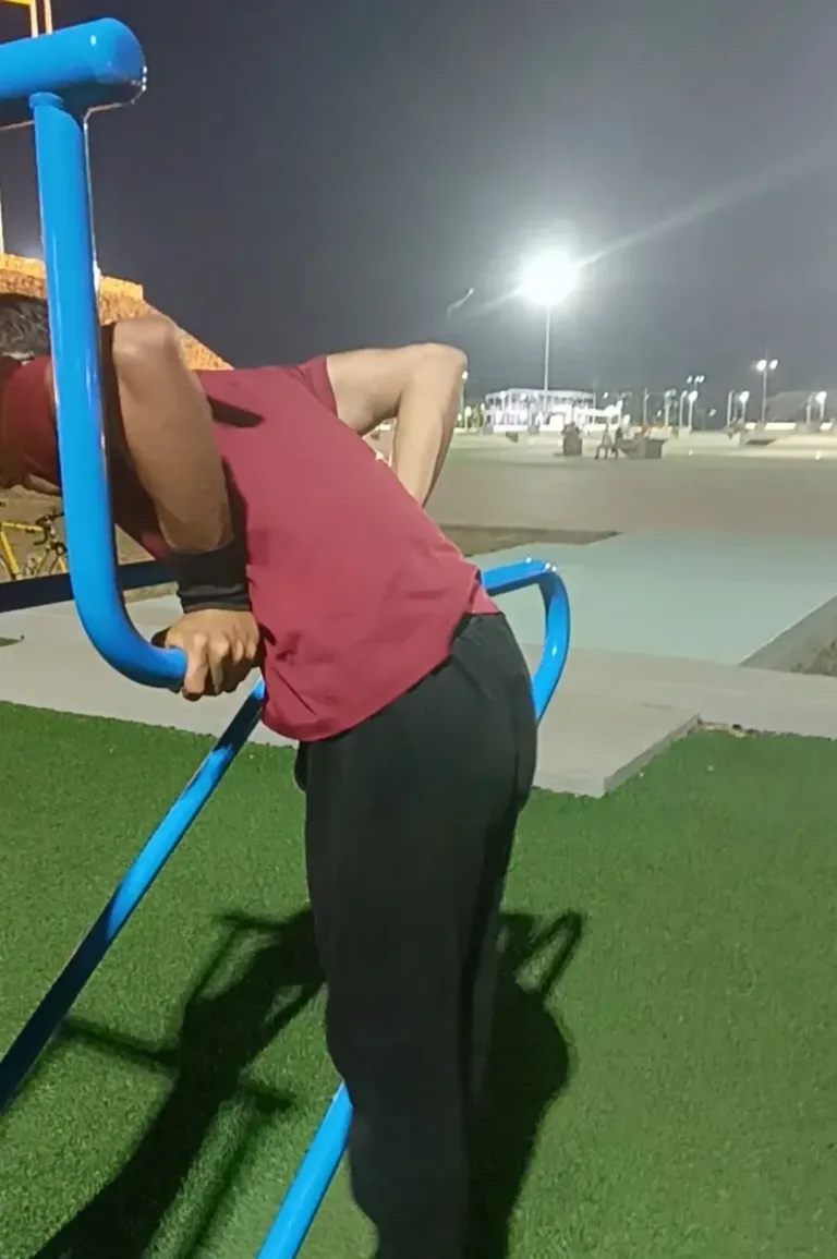 FTrjQWgyTBay2xhT_1000185120.webp
