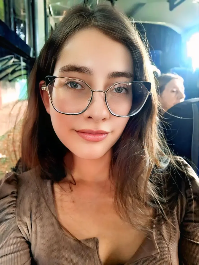 HJRWyiYzHpAvocRy_1000090330.webp