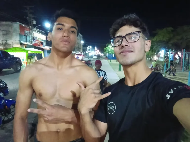 kGoYwXdzF2pmXxRn_1000331743.webp