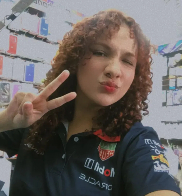 mxuN6tA66X1eFbv2_1001449409.webp
