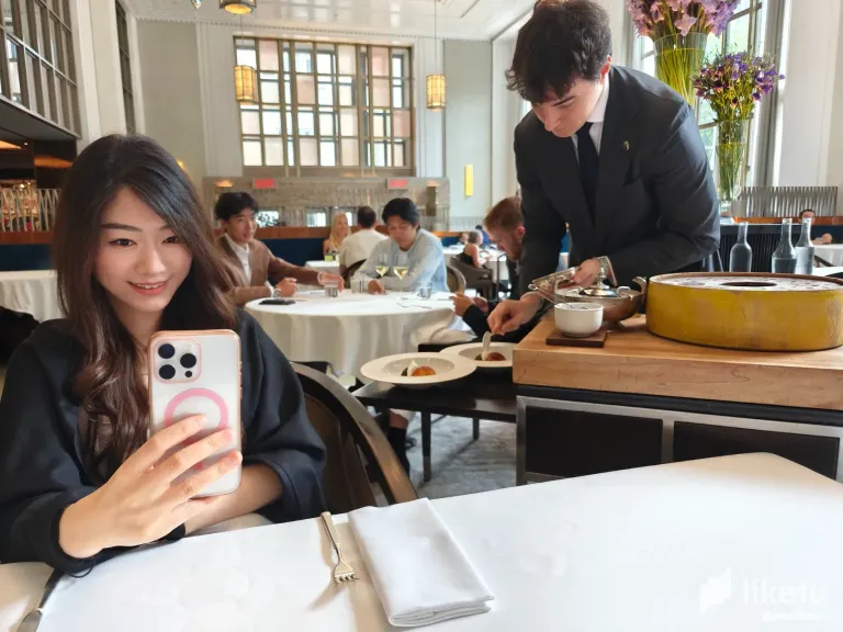 zDTQDifDV5S3i0na_nyc_dining_photo.webp