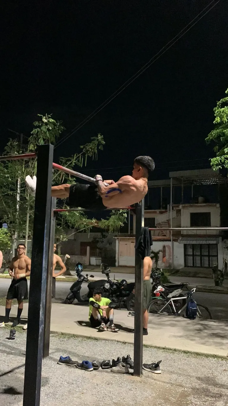 1ZVu67yO3lnZUqfs_1000518801.webp