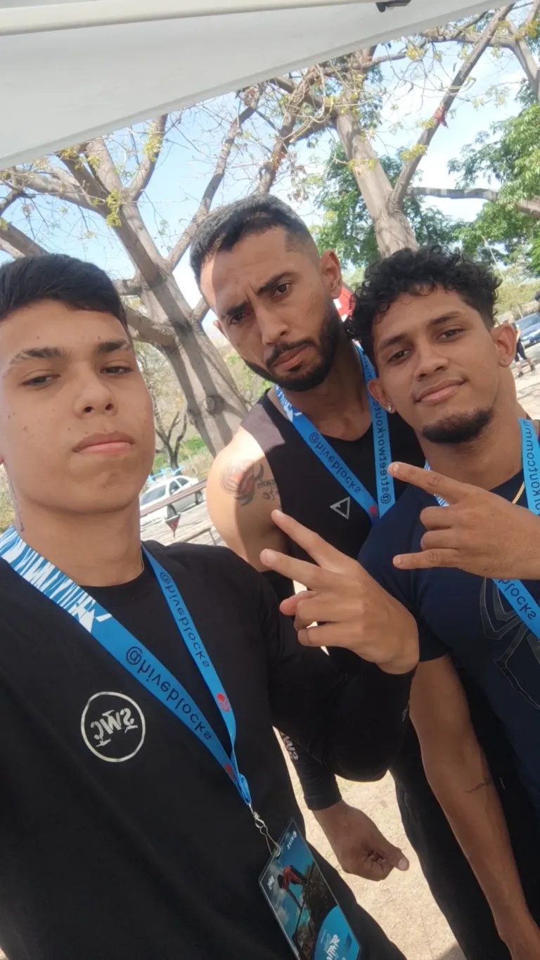 UoCS9EmGPwfcoRm7_1000424579.webp