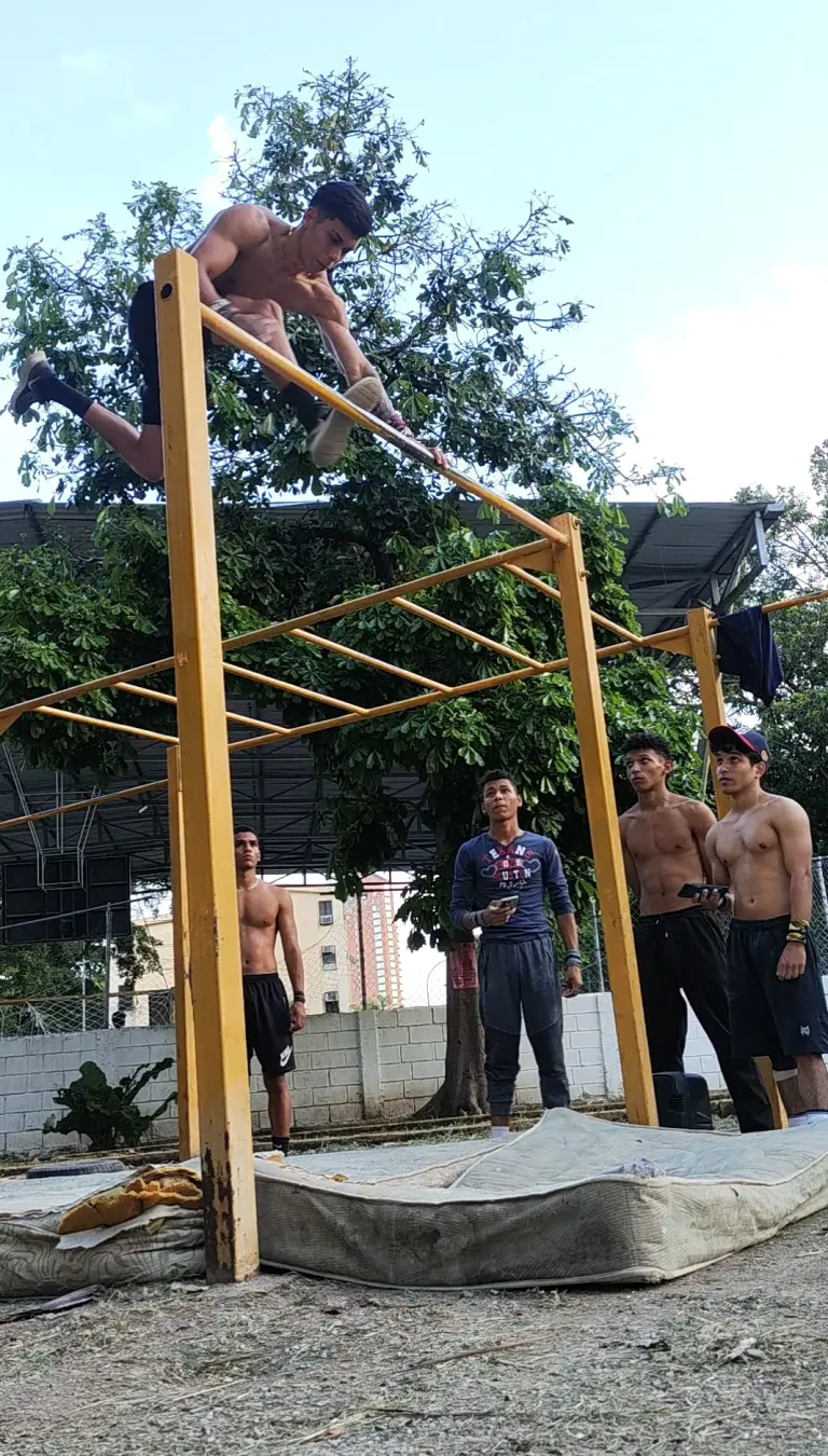 f082TKQskxkpPrg7_1000507169.webp