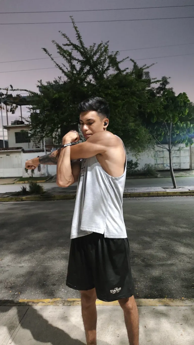 yu2wFZX7KS5q2vJJ_1000434575.webp