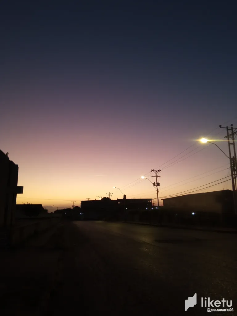 clggufiyg01q9aksza2naelxt_1680085278071.webp