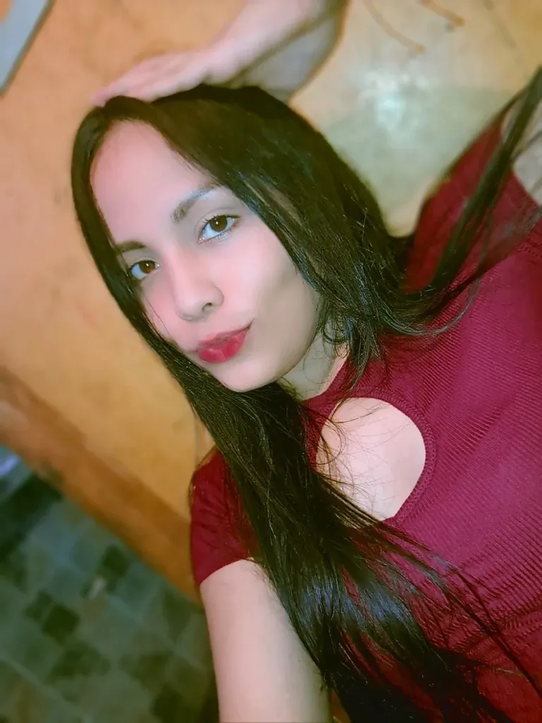 0bz0knKCxOcNbX4J_1000131525.webp