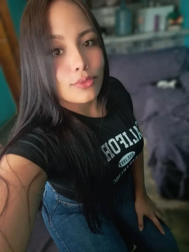 GqJXPnOr0n8Rrnw7_1000092234.webp