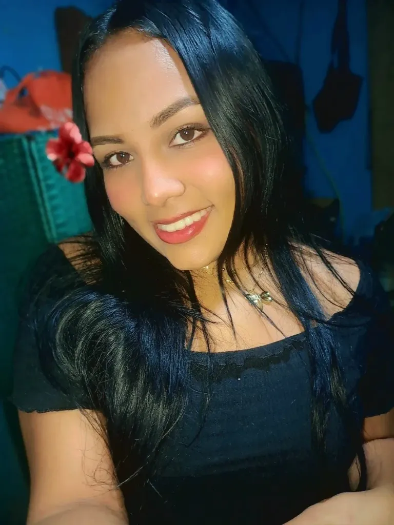 Mmcl1x1CoSObBjyC_1000159924.webp