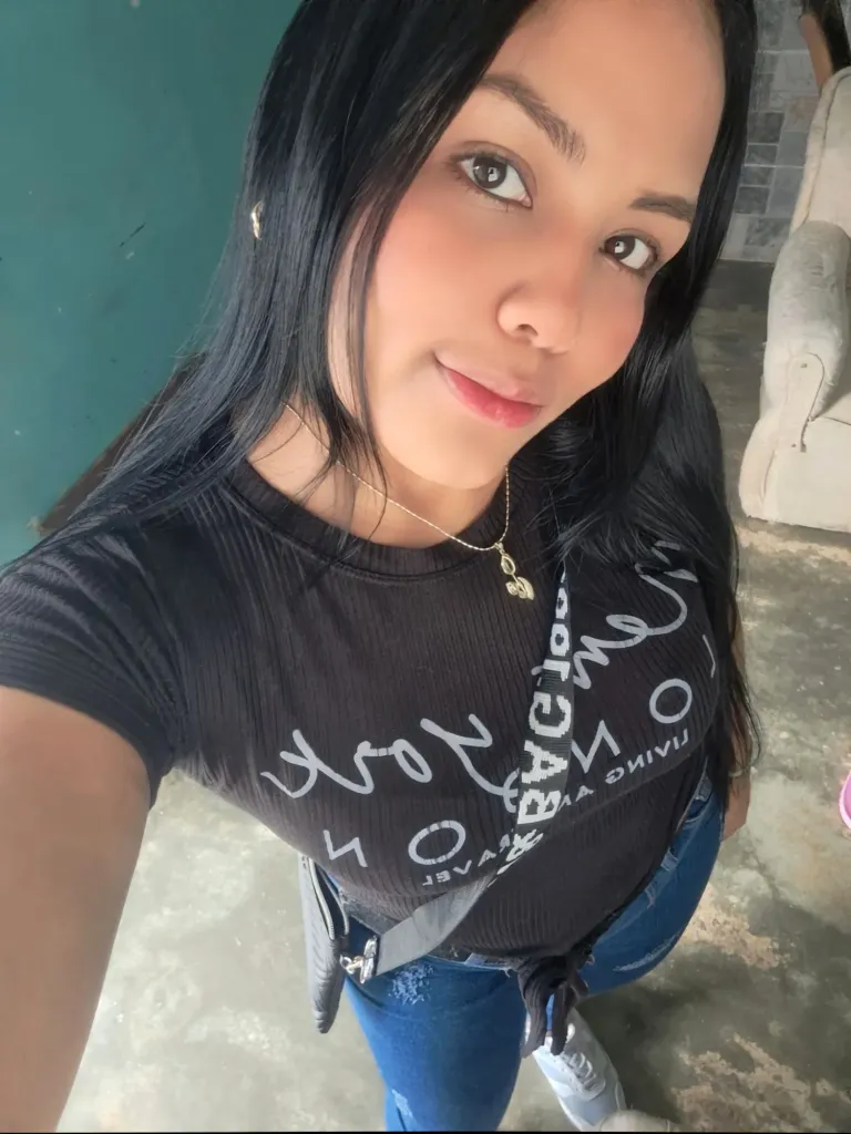 PkVkyn2TVq9IGtwN_1000162368.webp