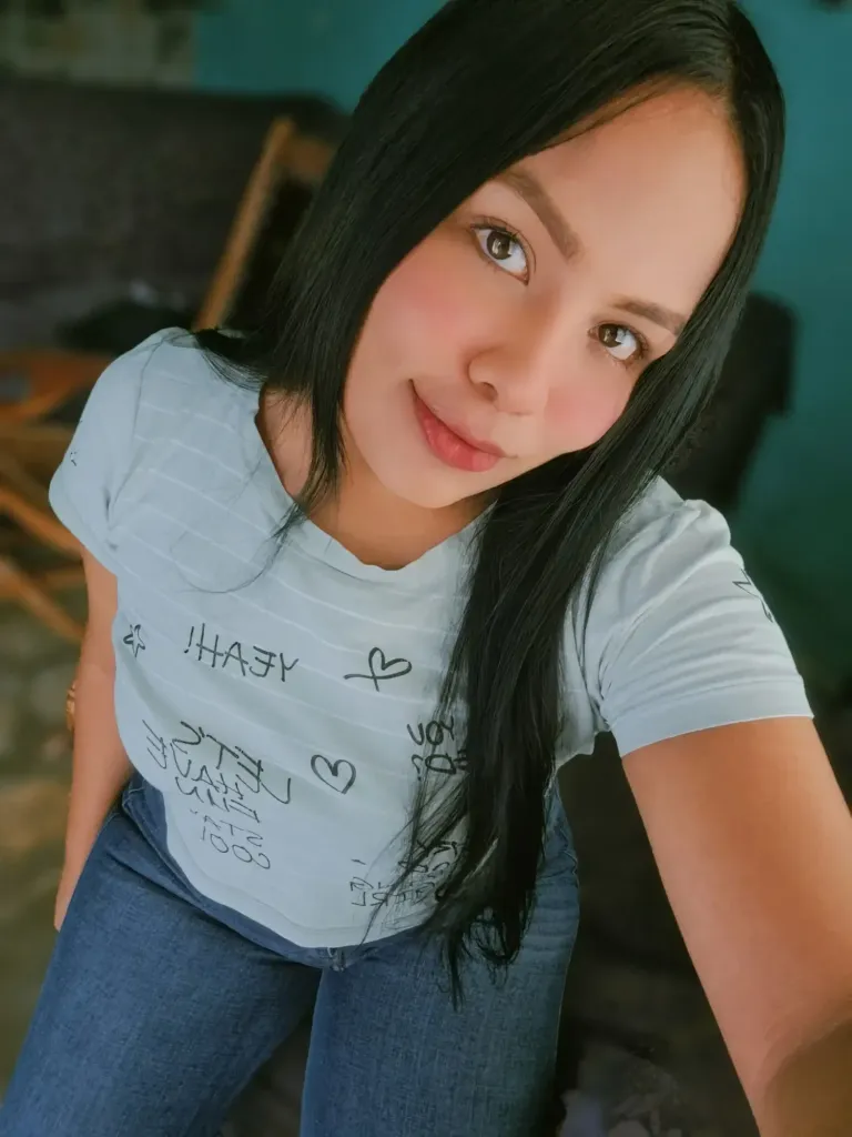 kBfpFNm7Sc2AzNgB_1000121127.webp