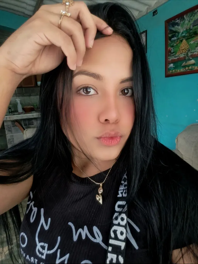 m89ZJIqjVgxAArow_1000162372.webp