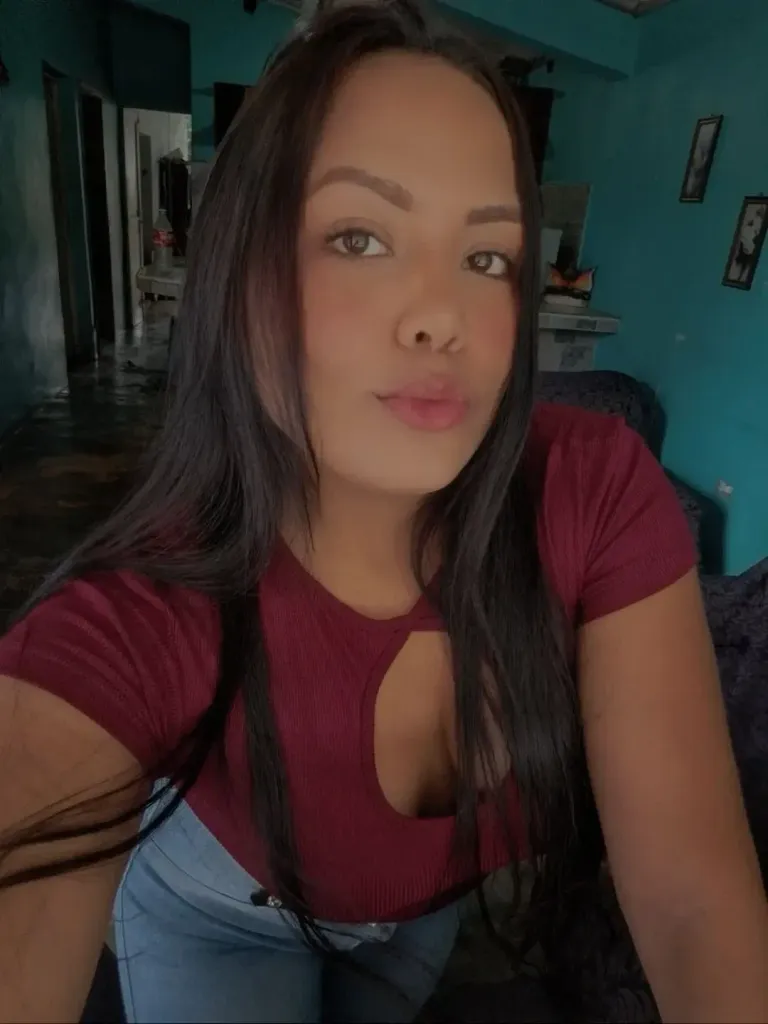 oKeQRS1AyeKPum2m_1000088346.webp
