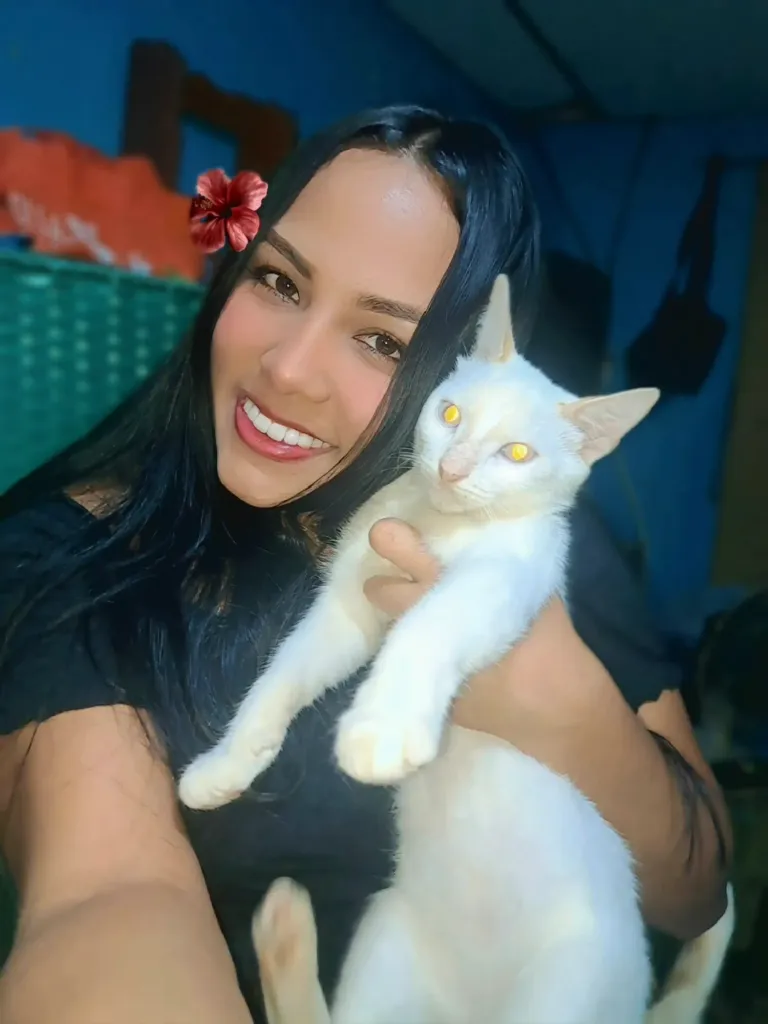 rJ7OtWw90pDiSXGn_1000159939.webp