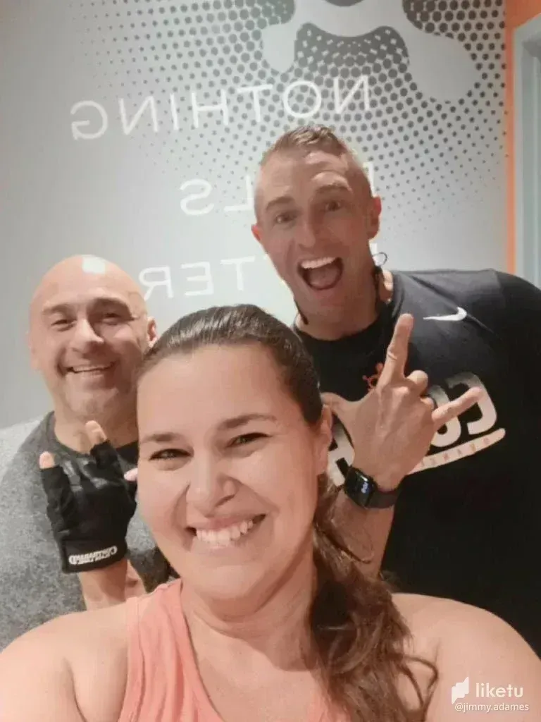 cl95o3h2701ov0okc59ye7ygk_Jiffy_and_Coach_Tom_aka_The_Muscle_Mouse.webp
