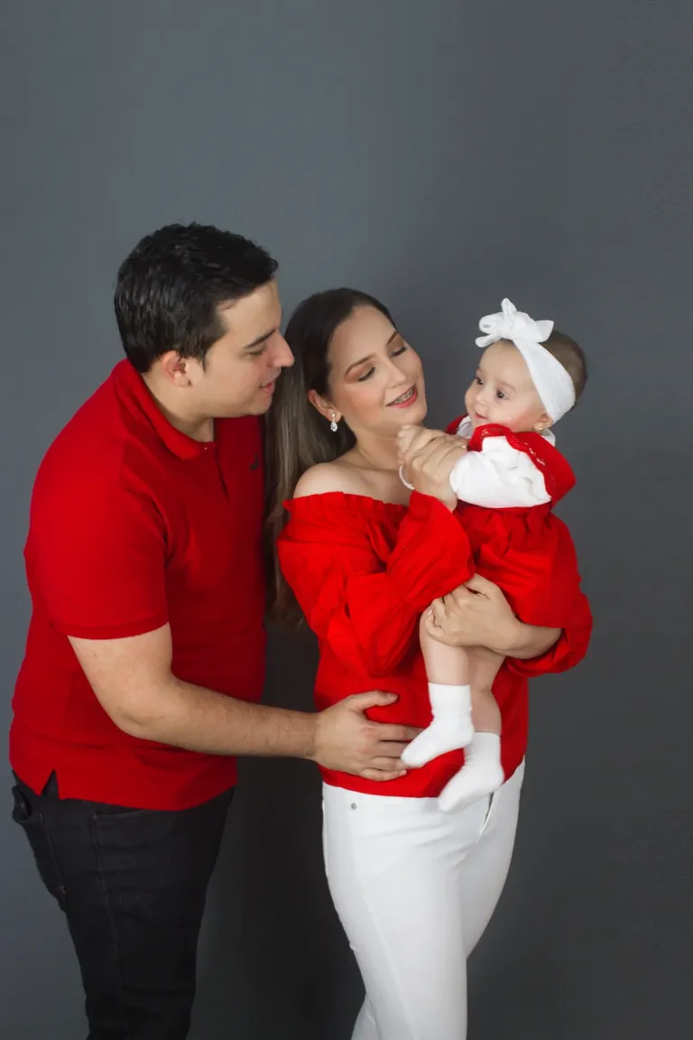cl7nf50g102641wm7hccphqfr_FAMILIA_4.webp