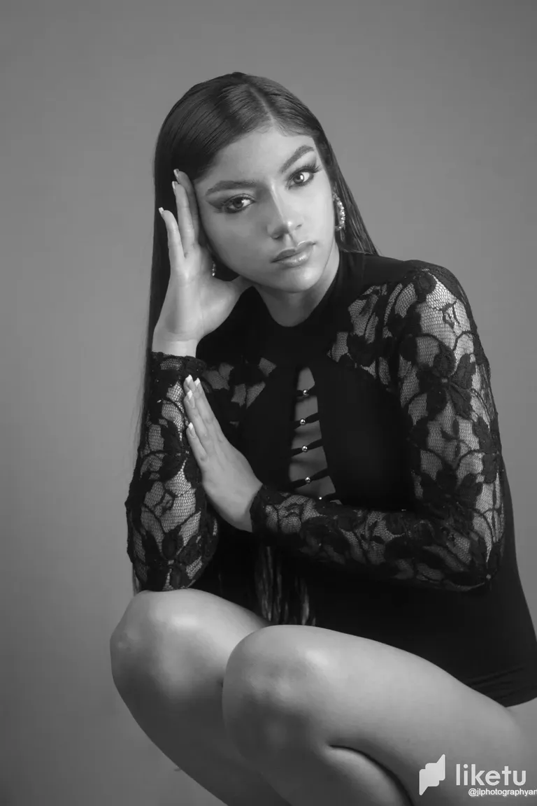 clevimqun005s0pszejws6p8z_VALENTINA_BRI_6.webp