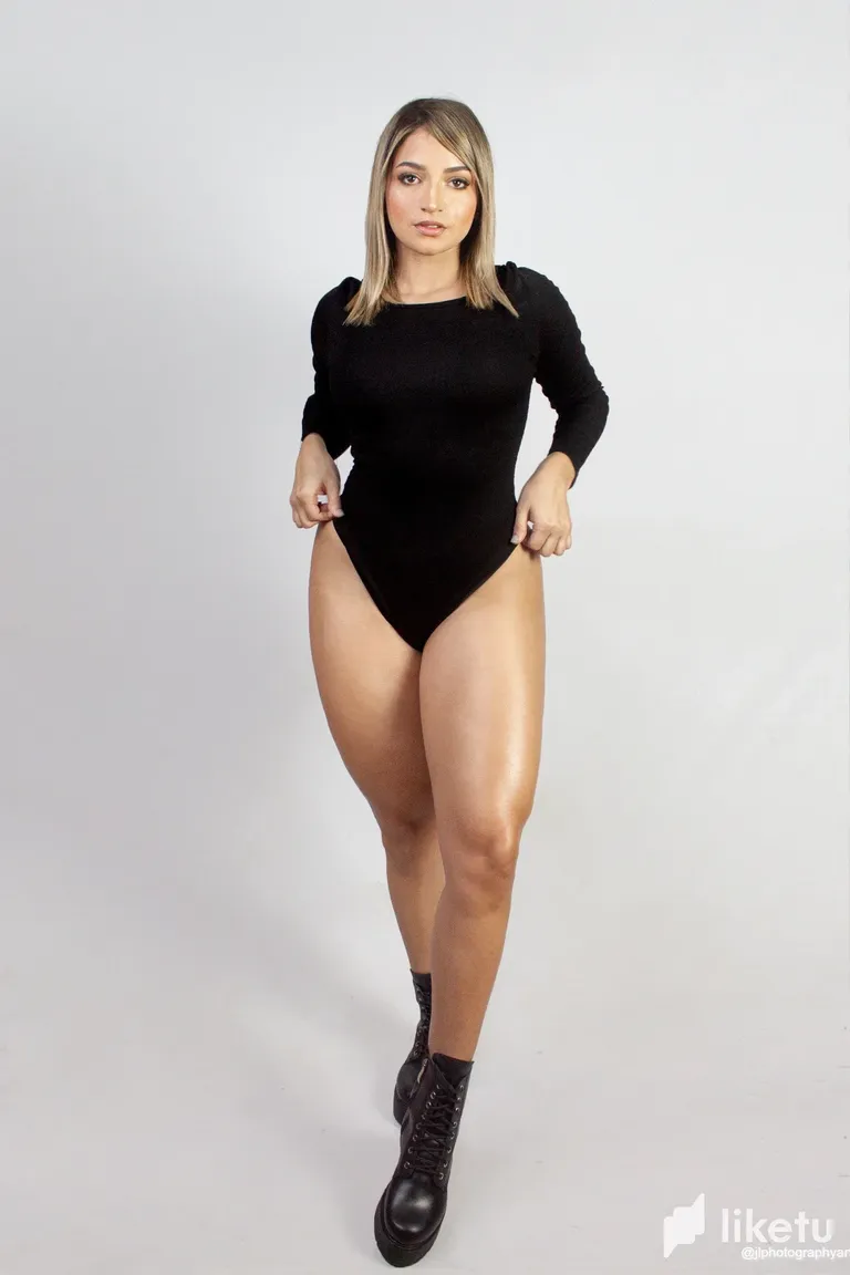 clffwsgrj00io4usz2nc09f25_andrea_16.webp