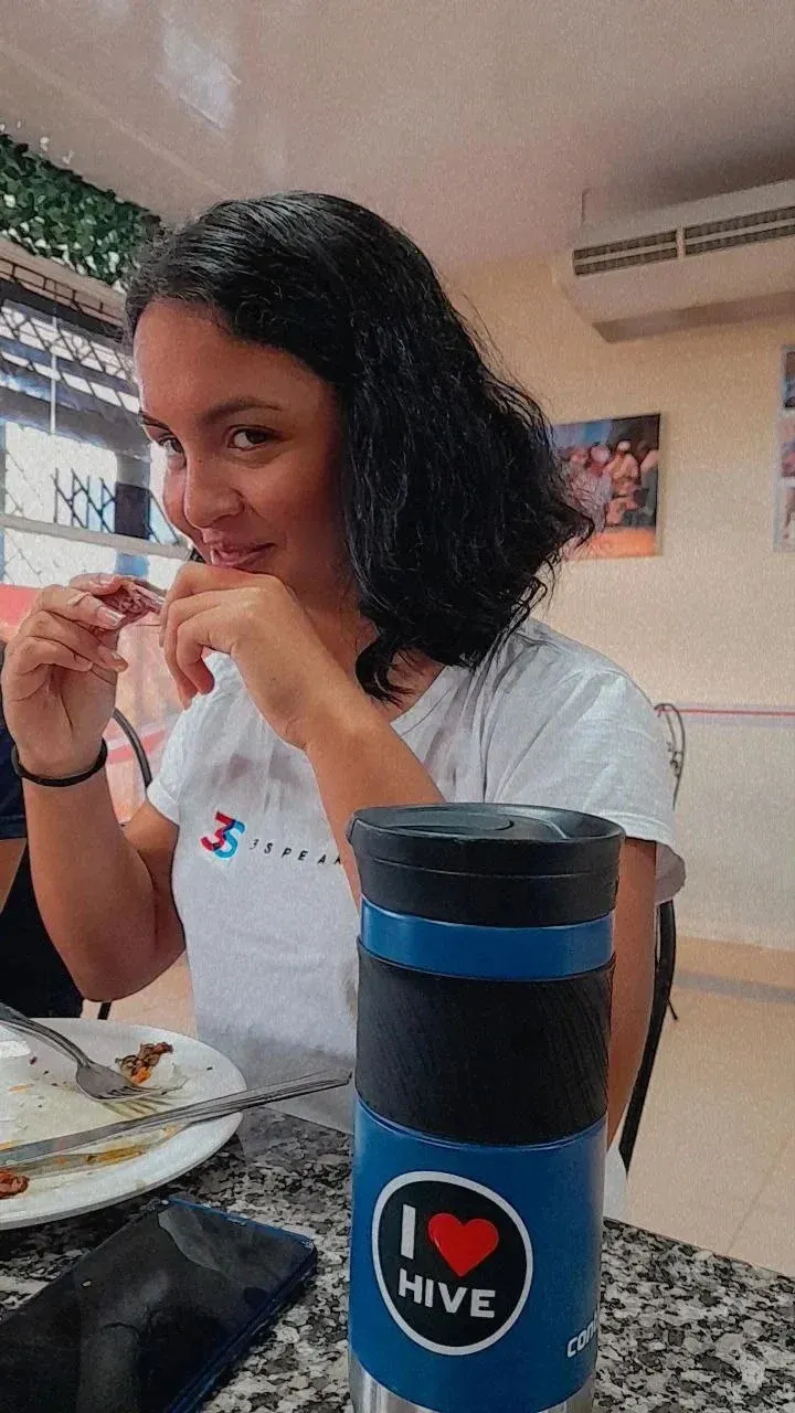 cl7miwh7a02342nm729nz1mno_photo_2022-09-03_18-47-59.webp