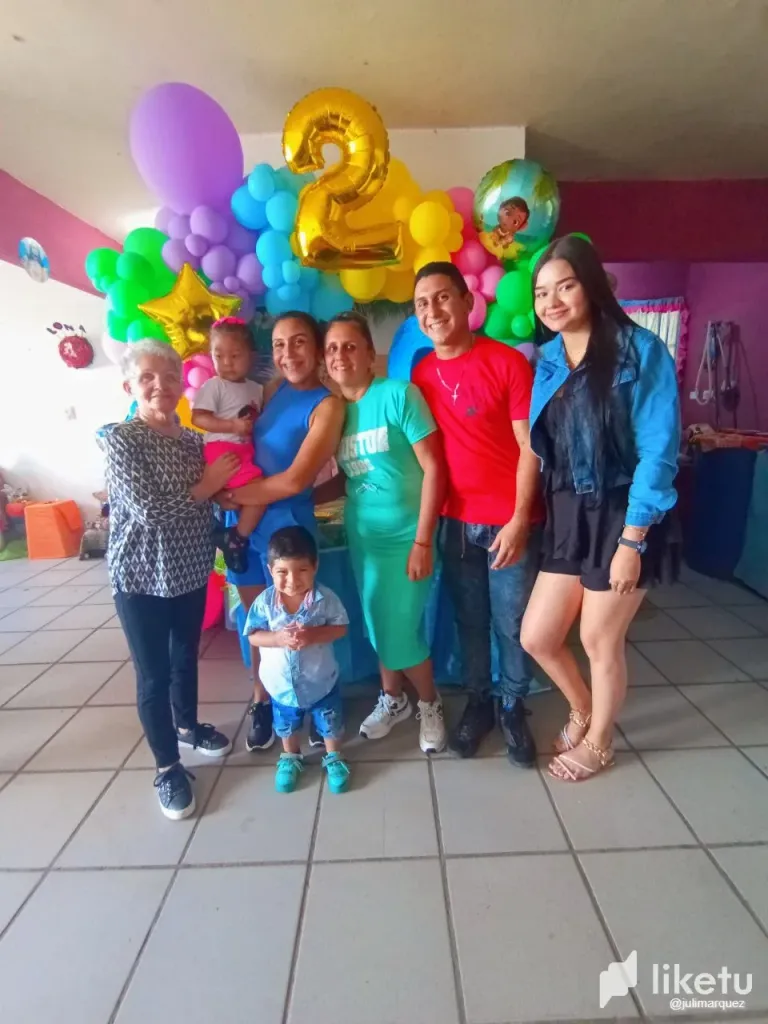 Pogr1iEDJLNYr7lc_photo_4925238384046223098_y.webp