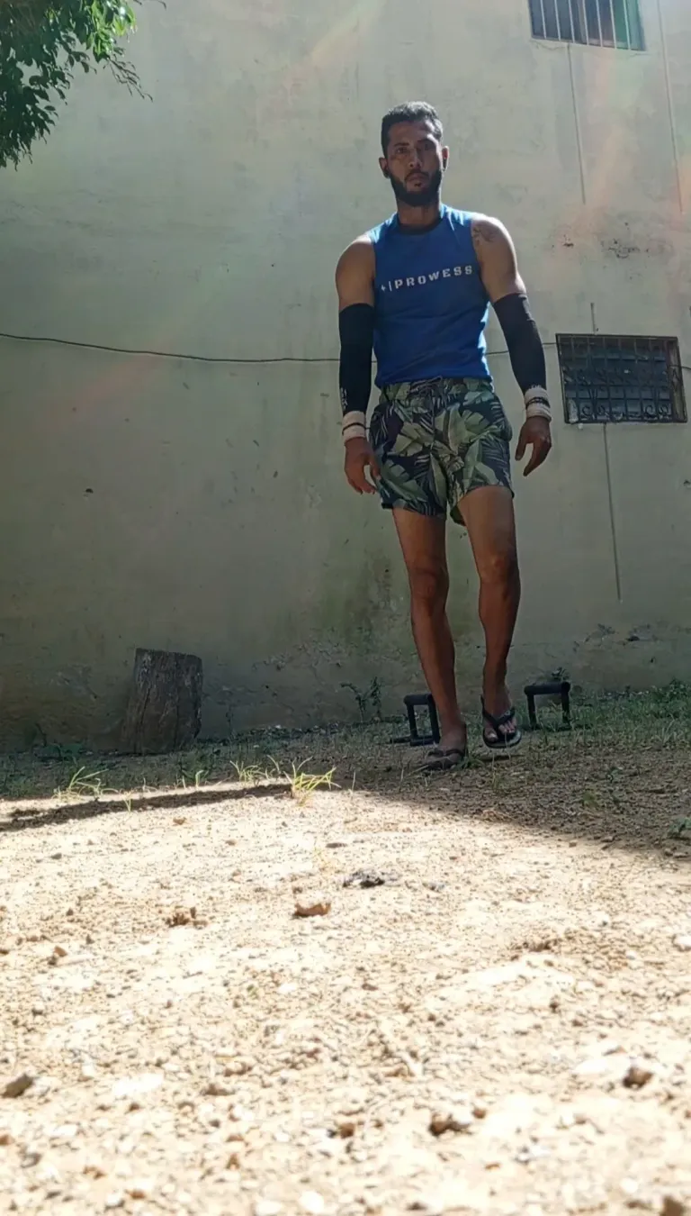 uxhZo3qFhiy6XzOl_1741050833494.webp