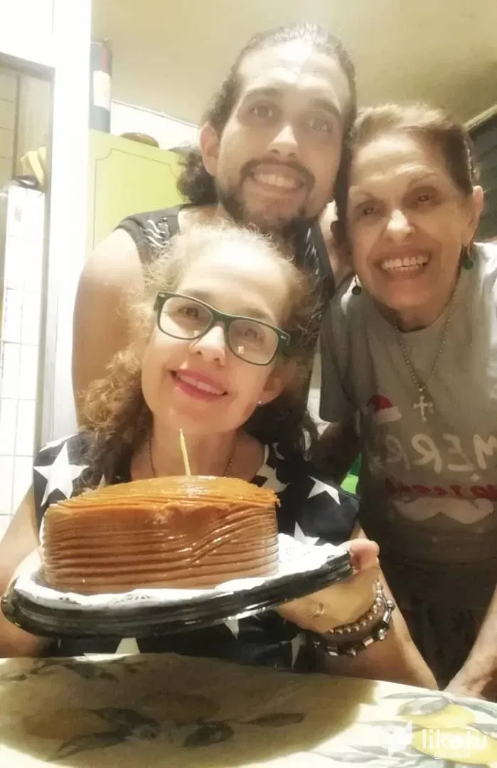 wY5cFhalEjbi3eVZ_cumple4.webp
