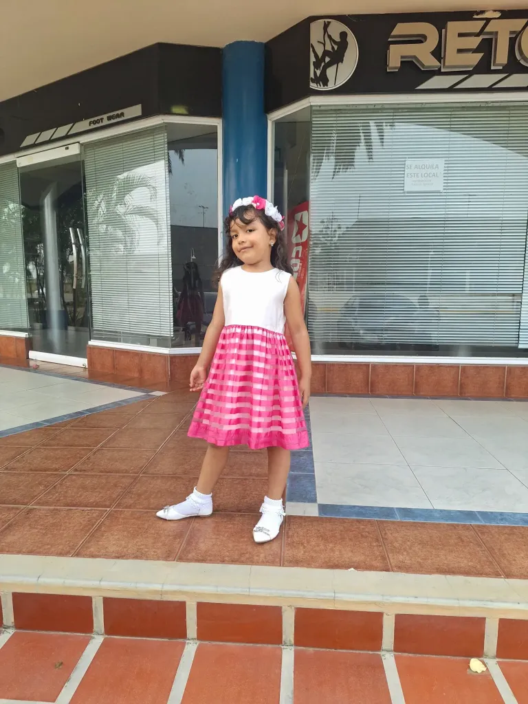 IIxAZDDWbYELZI16_20250430_170418.webp