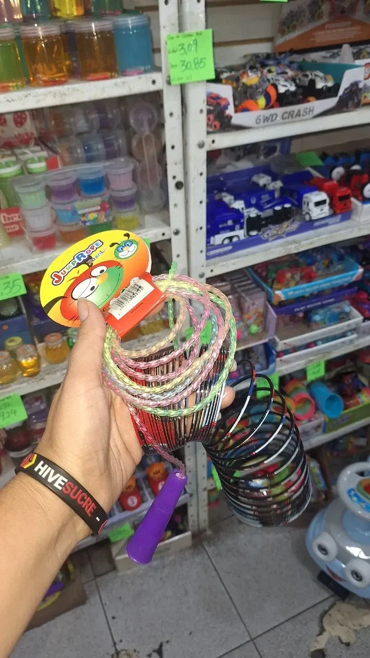 JFFlwjwxUlCTa8bw_1000873813.webp