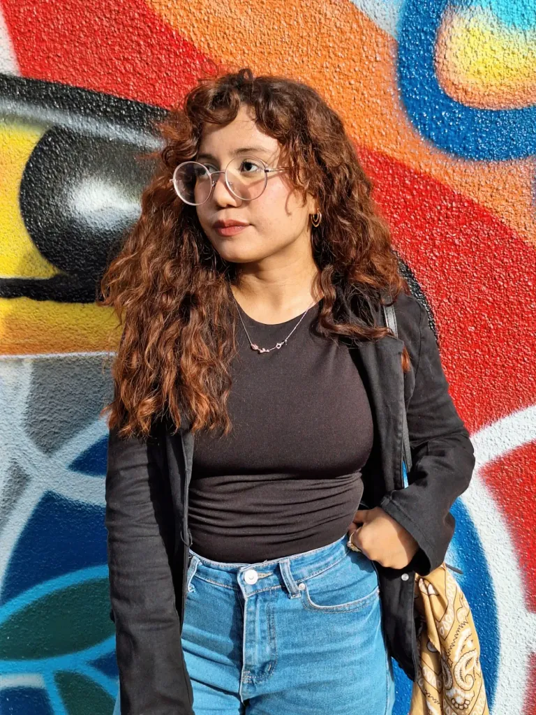 AeGlVxEV456Hz07i_1000652822.webp
