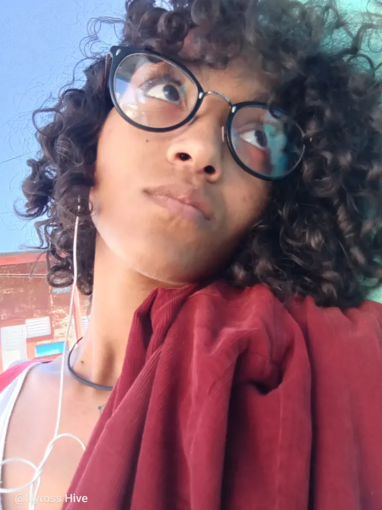 2vRXgieep9jkWlec_1000015117.webp