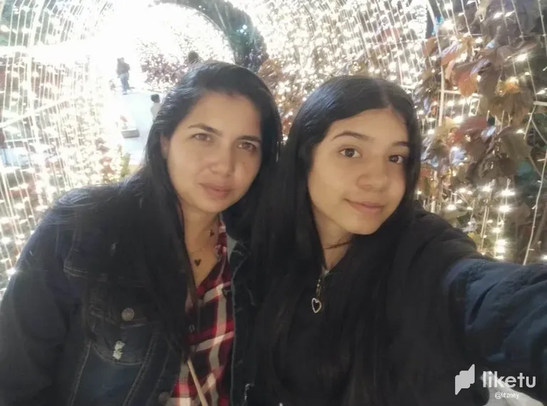 clcjmt0ad004zamsz0qkf9pe5_4.webp