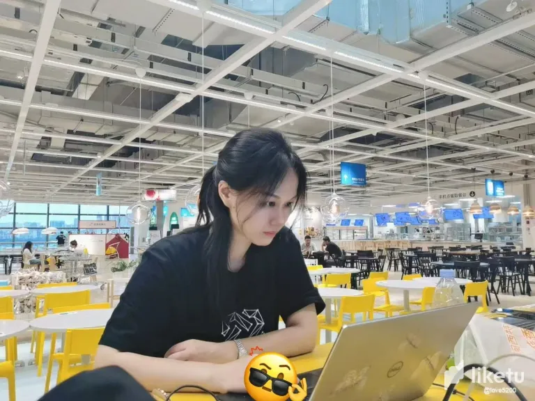 CWbo07uPDJehWzsX_11.webp