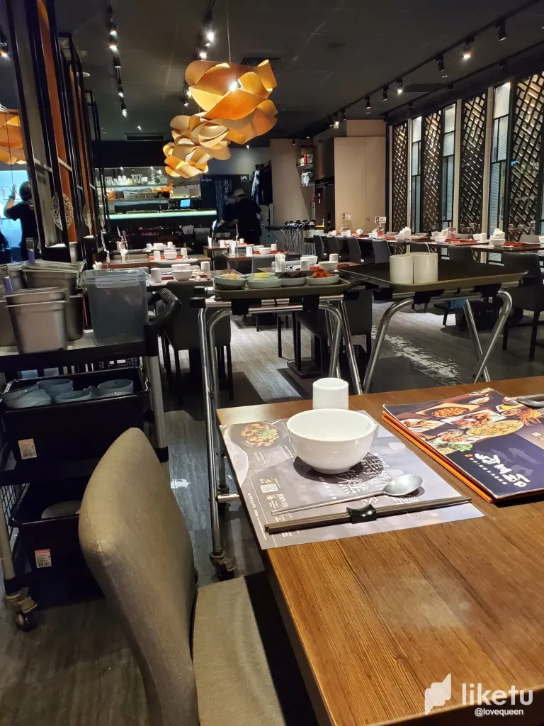 YMD0kP02xMYN9eOK_20250506_161409.webp