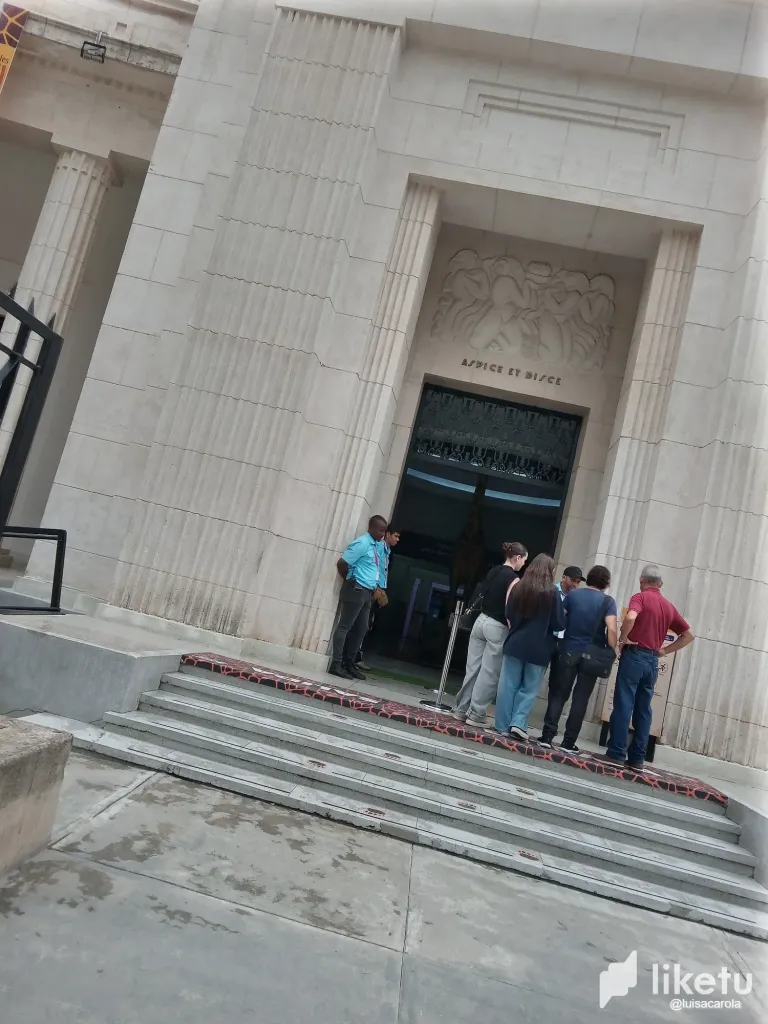 QuozaDKEhnMlc5aA_2.webp