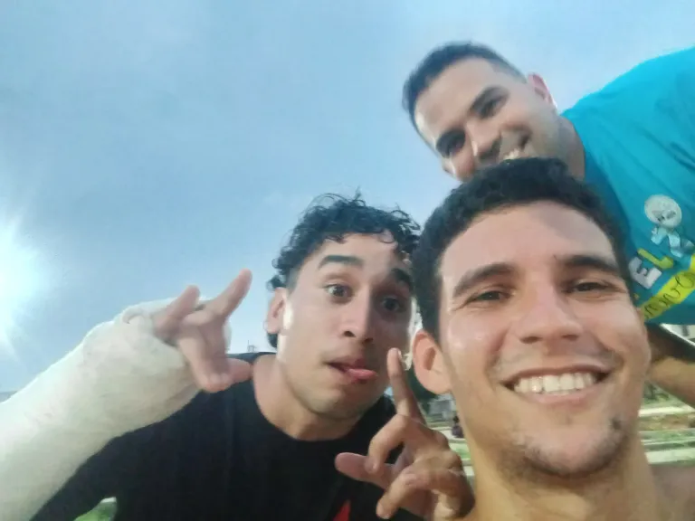 QirxW9CCc0GjXTom_1000375119.webp