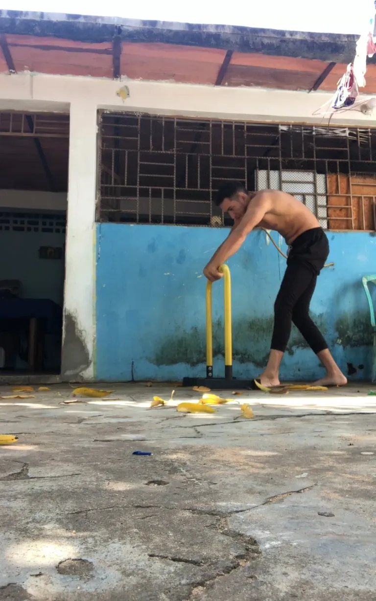 i9pu3oGCgVaNU7yu_1000545658.webp