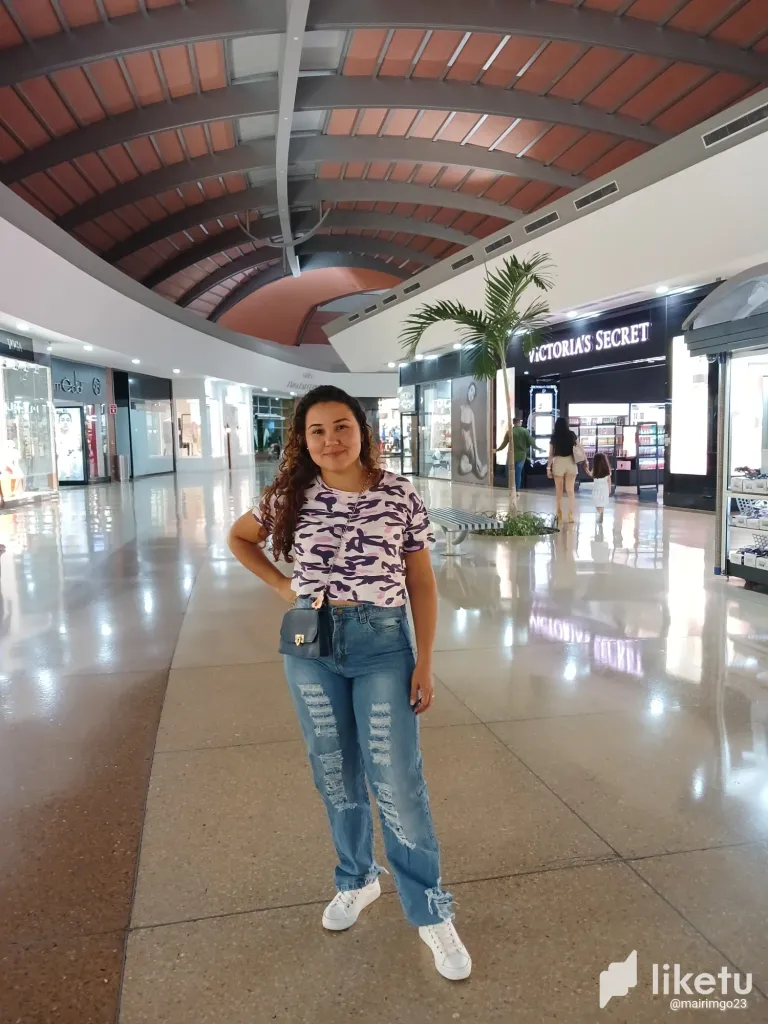 clu4u4tih0008p4sz561kcs50_20240316_194927.webp